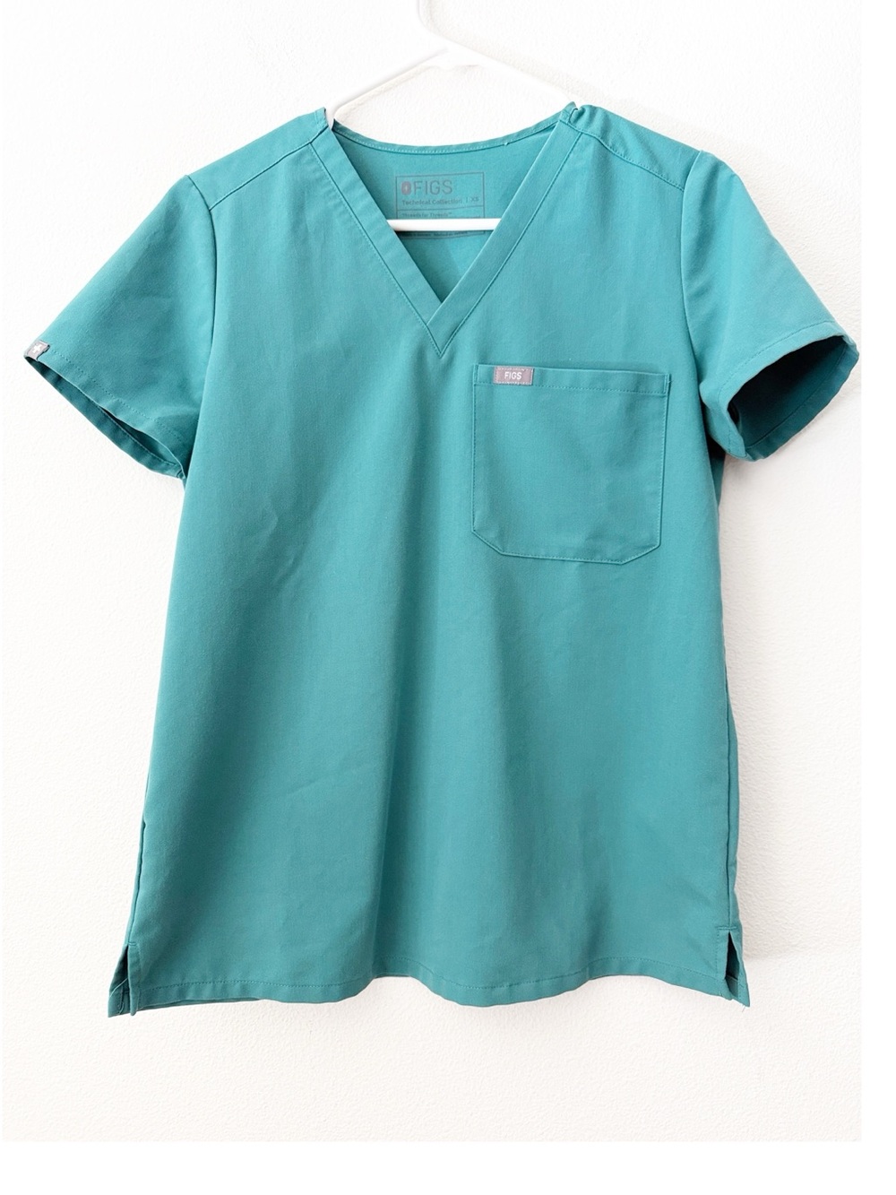 Figs Teal V-Neck Scrub Top